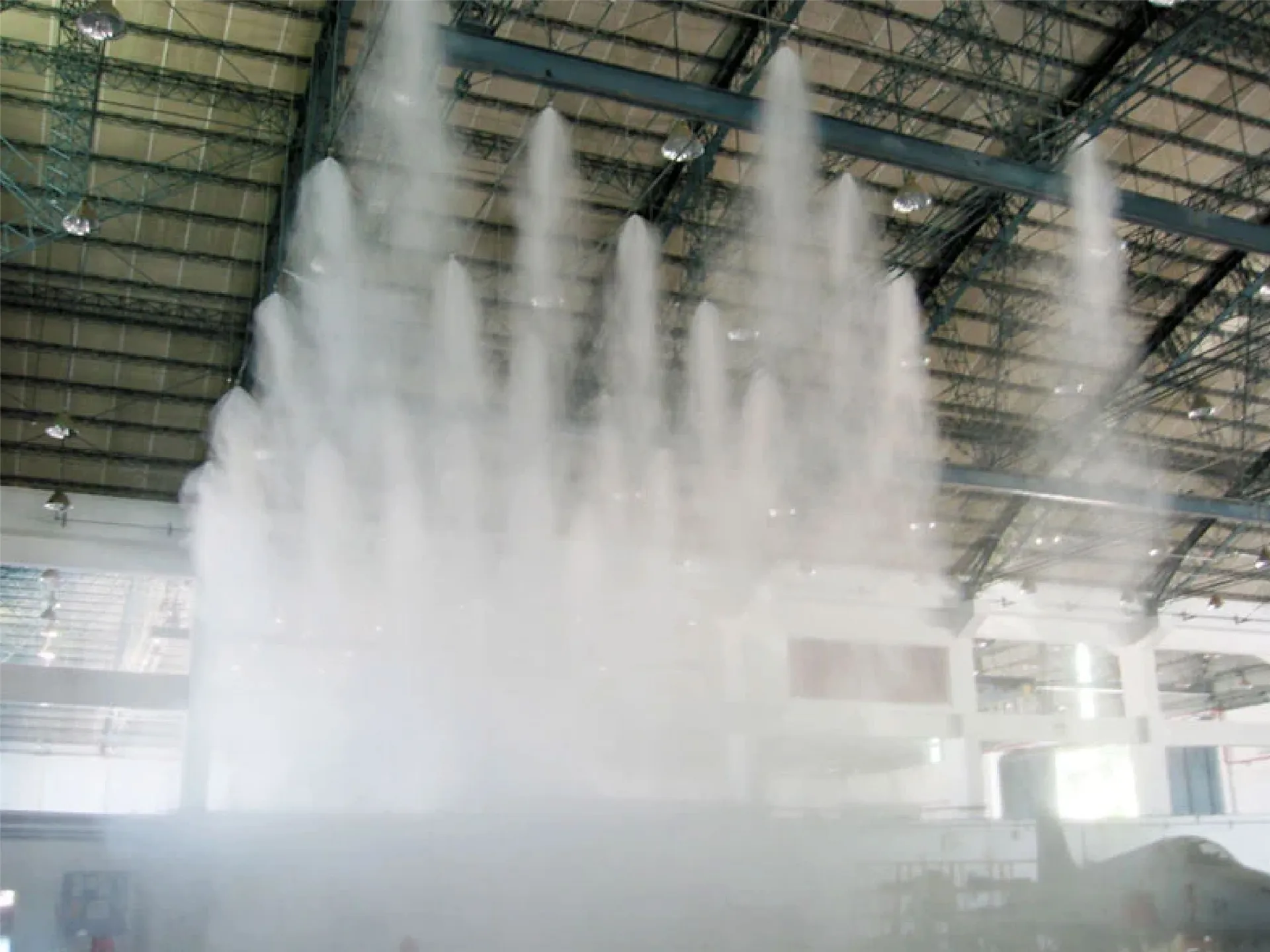 Hybrid Water Mist Application
